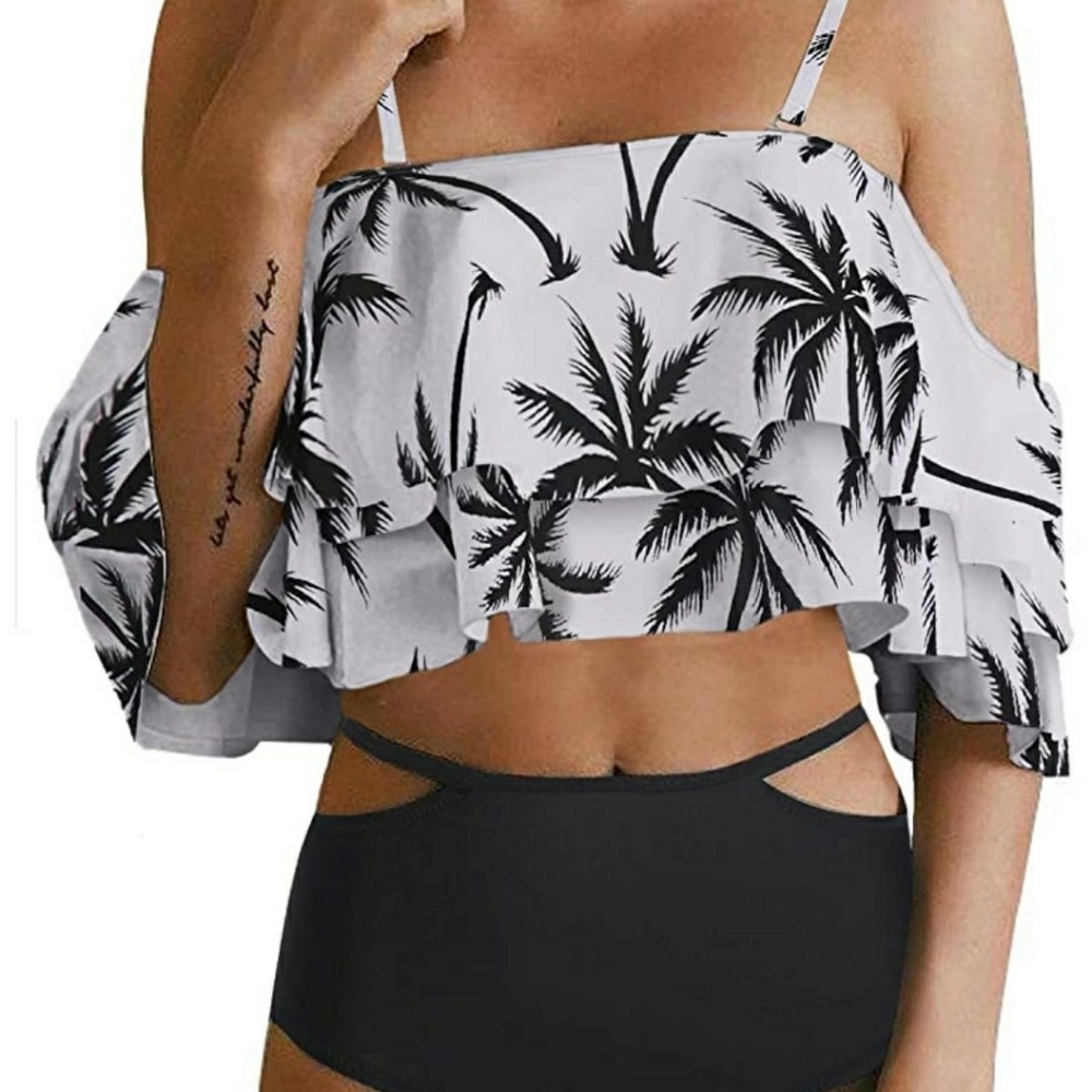 Women's flouncy top bikini set